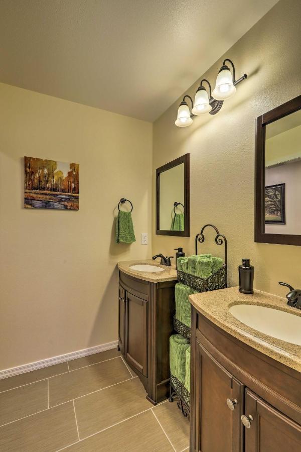 Spacious Pinetop-Lakeside Home With Hot Tub And Grill! Extérieur photo